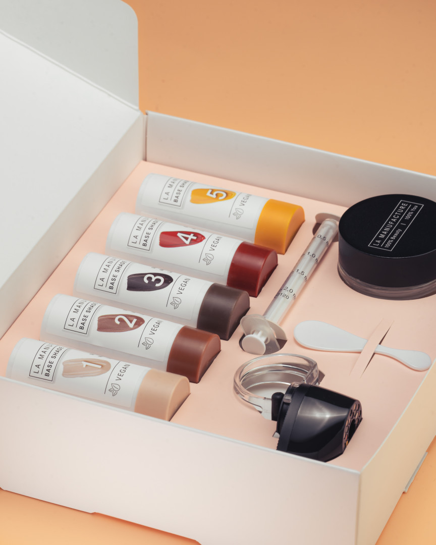 Your Personal Foundation Kit La Manufacture
